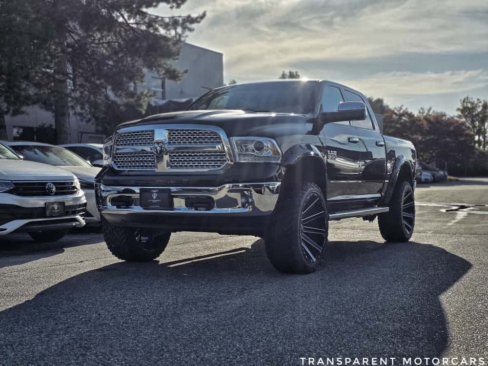 2017 RAM 1500 Laramie Crew Cab 4WD