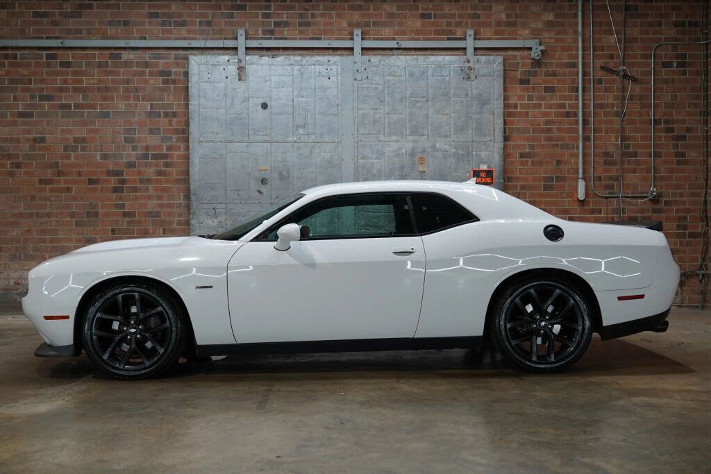 2019 Dodge Challenger R/T RWD