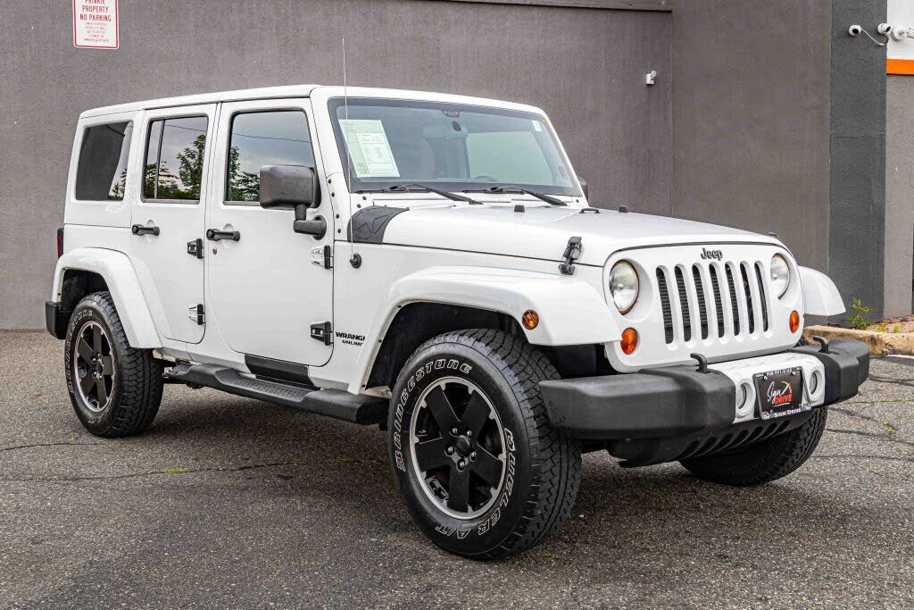 2012 Jeep Wrangler Unlimited Sahara 4WD