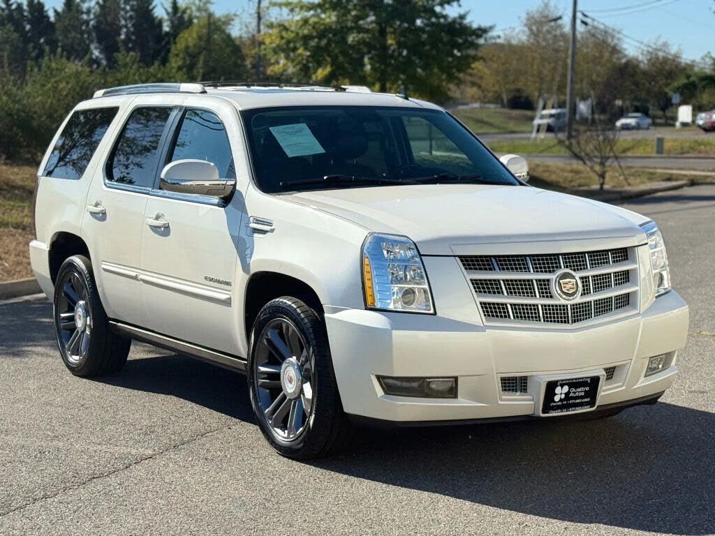 2013 Cadillac Escalade Premium 4WD