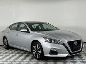 Nissan Altima 2.5 SV FWD