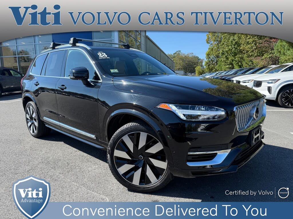 2023 Volvo XC90 Recharge T8 Ultimate Bright Theme 7-Passenger eAWD