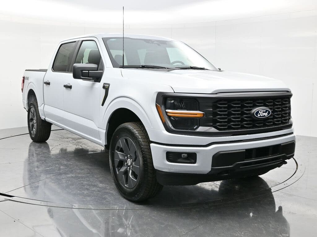 2025 Ford F-150 STX 4dr SuperCrew 4WD