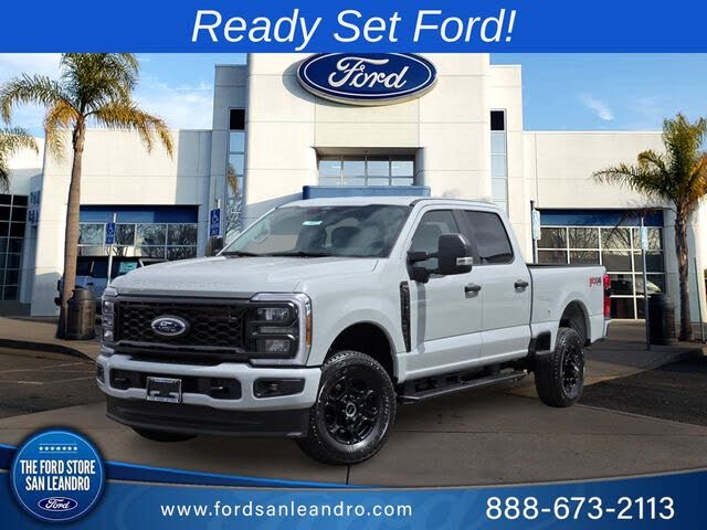 2025 Ford F-250 Super Duty XL Crew Cab 4WD