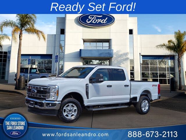 2026 Ford F-250 Super Duty XLT Crew Cab 4WD