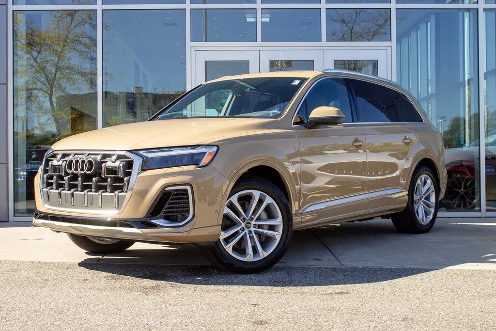 2025 Audi Q7 quattro Premium Plus 55 TFSI
