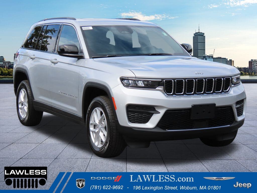 2025 Jeep Grand Cherokee Laredo X 4WD