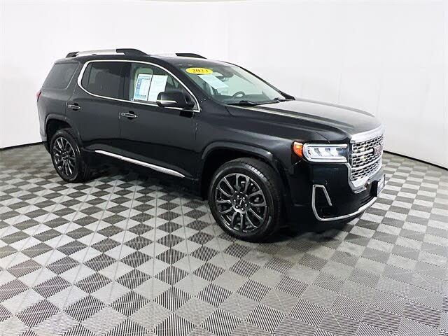 2023 GMC Acadia Denali AWD