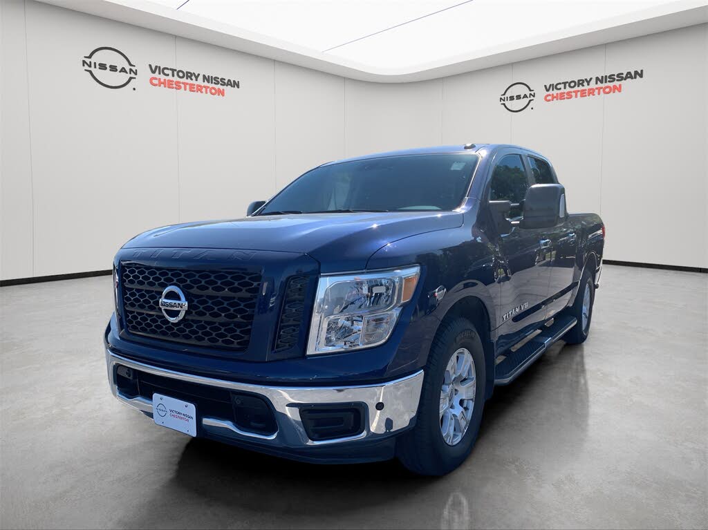 2019 Nissan Titan SV Crew Cab 4WD
