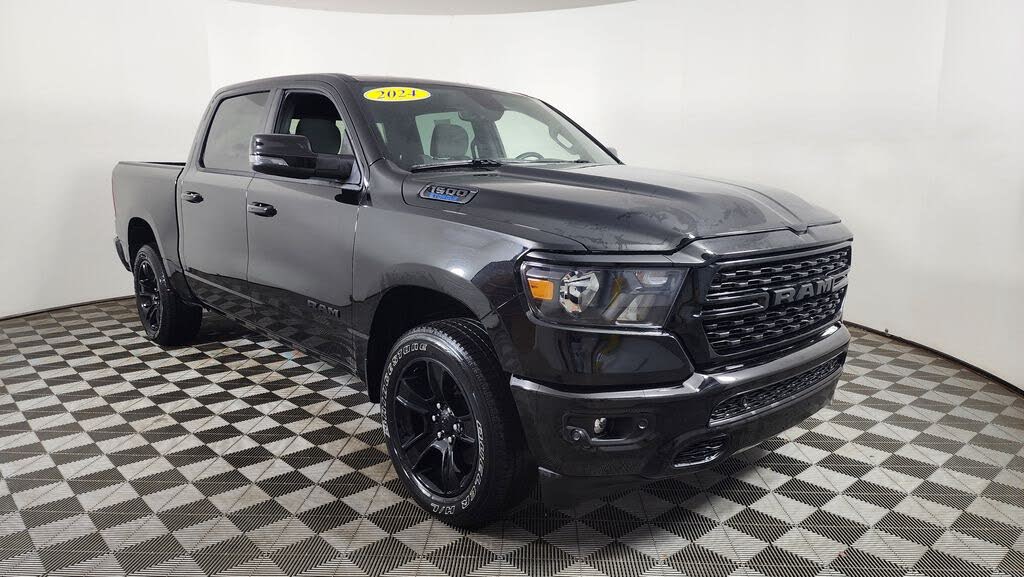 2024 RAM 1500 Big Horn Crew Cab 4WD
