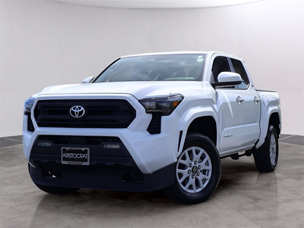 2024 Toyota Tacoma SR5 Double Cab 4WD