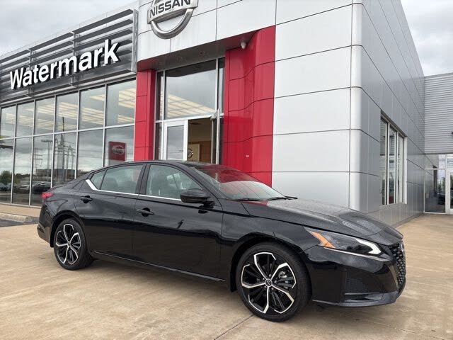 2025 Nissan Altima 2.5 SR FWD