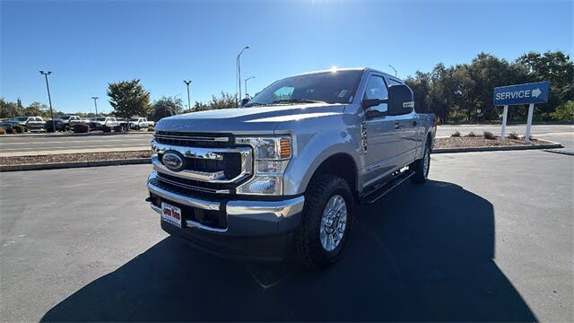 2022 Ford F-250 Super Duty XLT Crew Cab 4WD