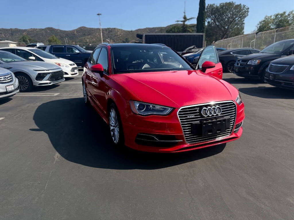 2016 Audi A3 Sportback e-tron 1.4T Premium FWD