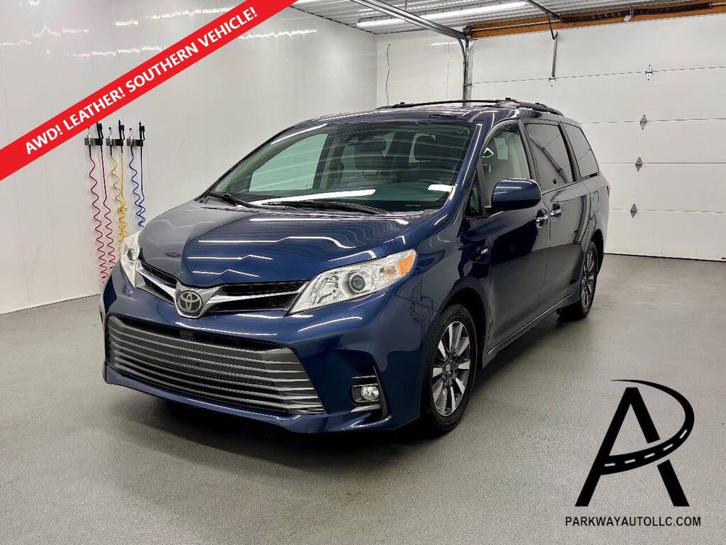 2020 Toyota Sienna XLE 7-Passenger AWD