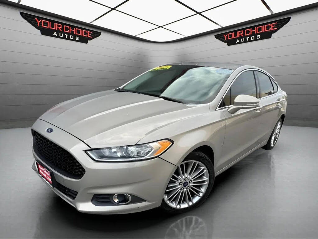 2015 Ford Fusion SE