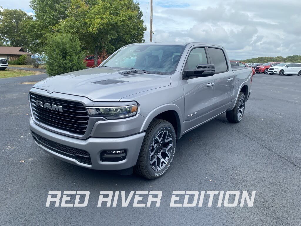 2026 RAM 1500 Laramie Crew Cab 4WD