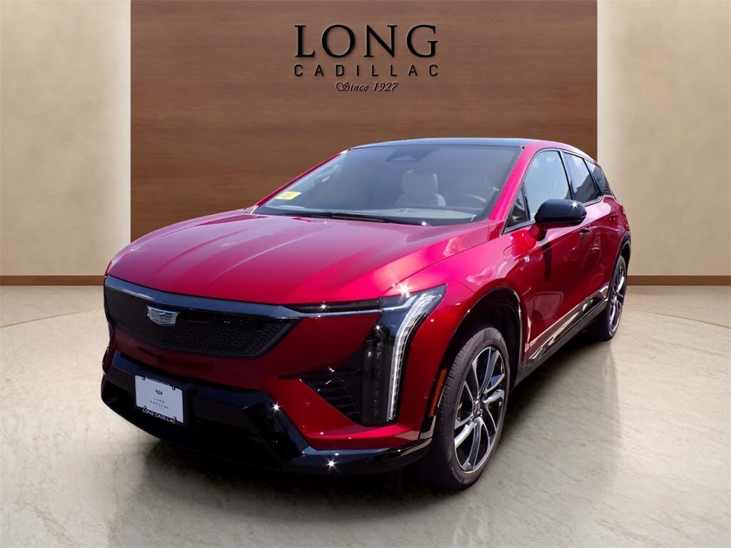 2025 Cadillac OPTIQ Sport 2 AWD