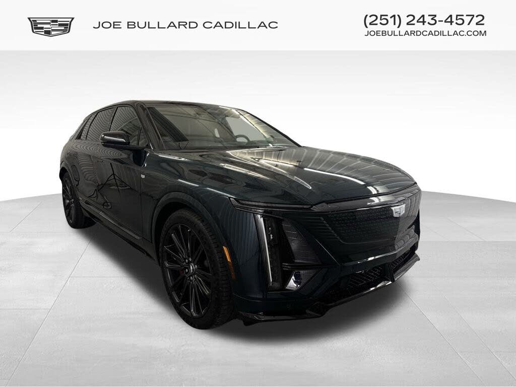 2026 Cadillac LYRIQ-V AWD