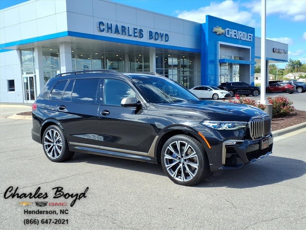 2022 BMW X7 M50i AWD
