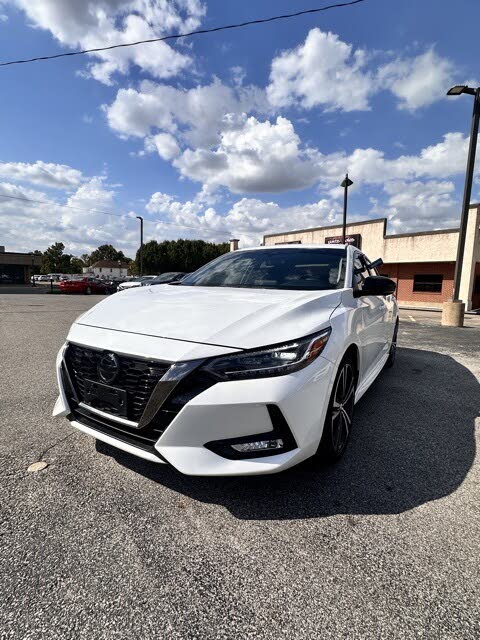 2023 Nissan Sentra SR FWD