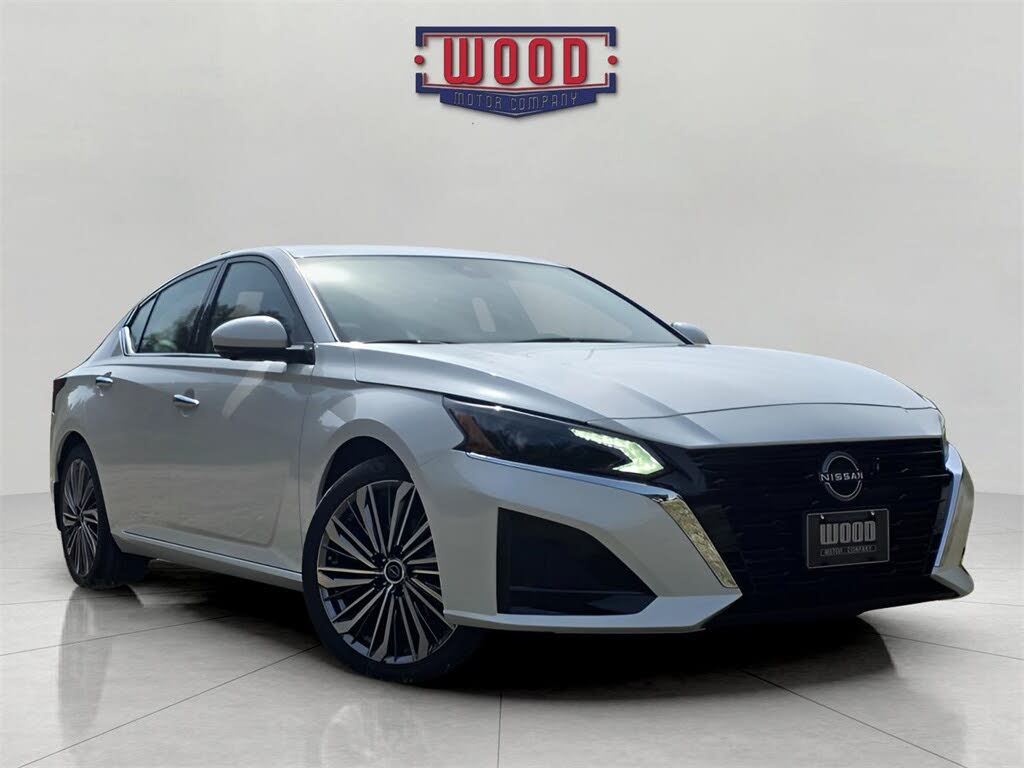 2025 Nissan Altima 2.5 SL FWD