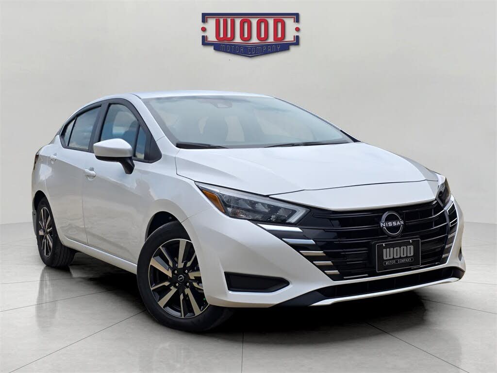 2025 Nissan Versa SV FWD