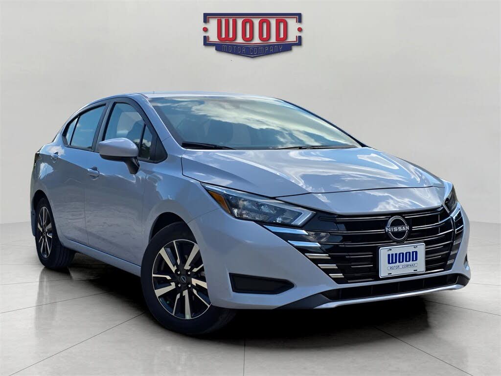 2025 Nissan Versa SV FWD