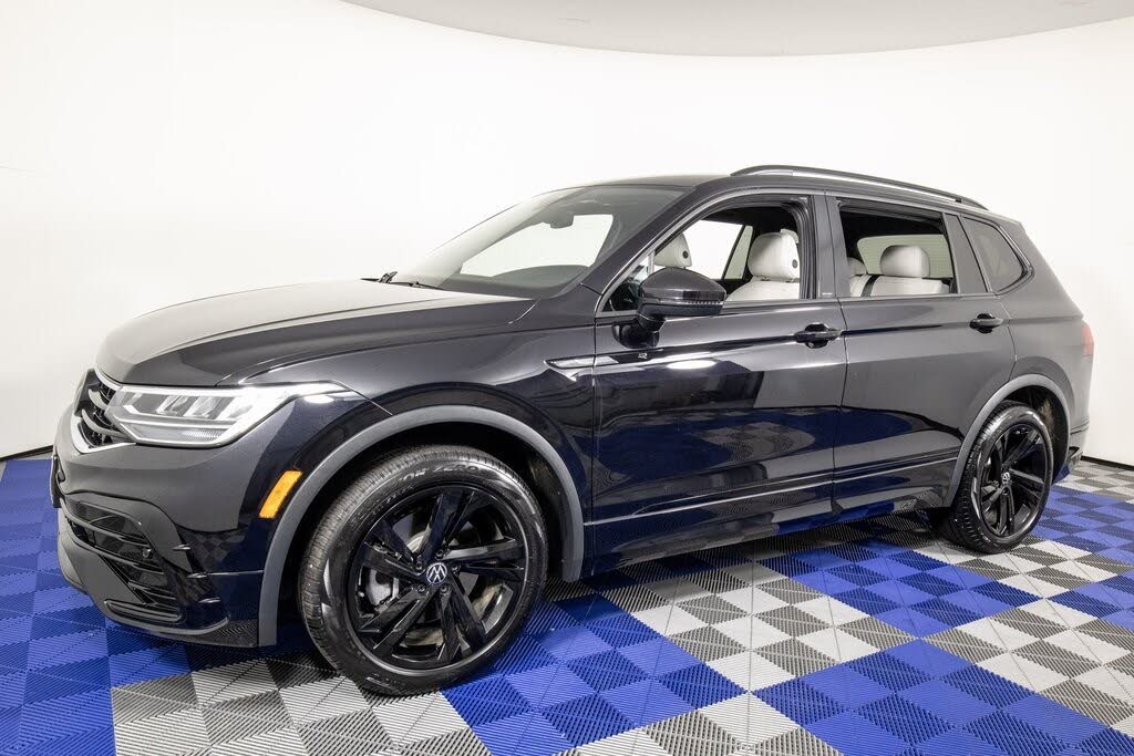 2024 Volkswagen Tiguan SE R-Line Black FWD