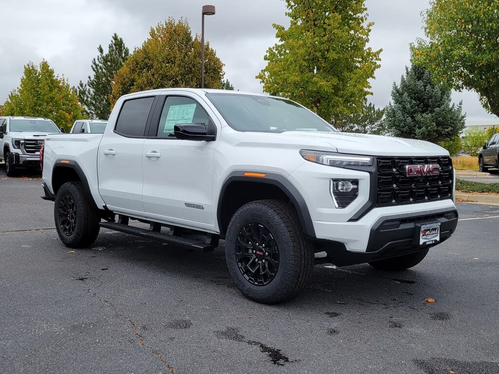 2026 GMC Canyon Elevation Crew Cab 4WD