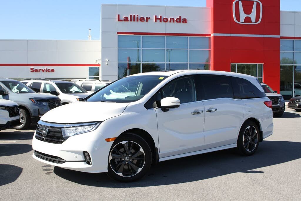 Honda Odyssey Touring FWD 2024