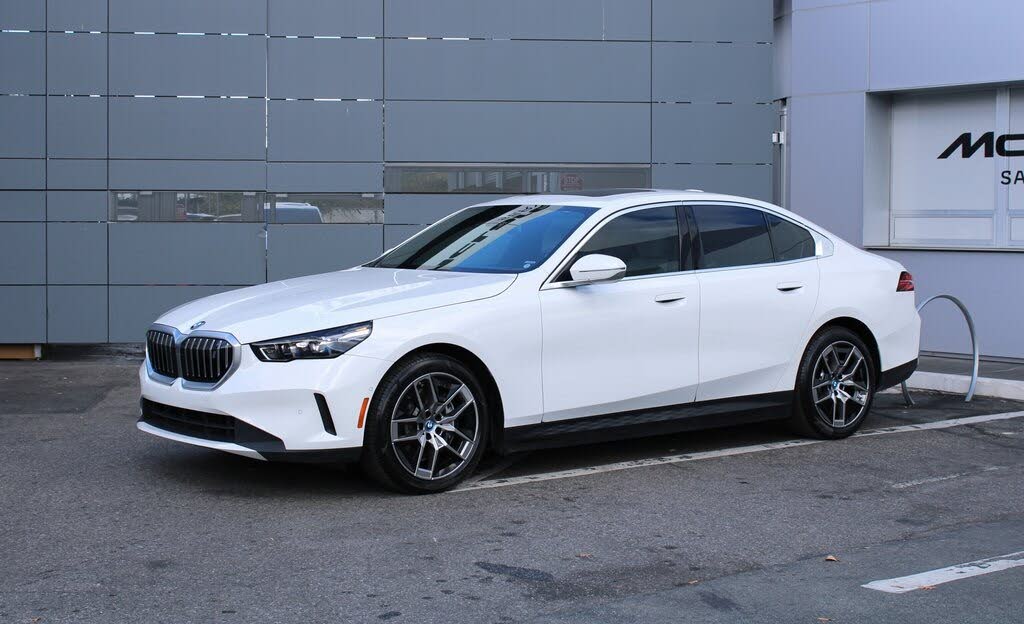 2024 BMW i5 eDrive40 FWD