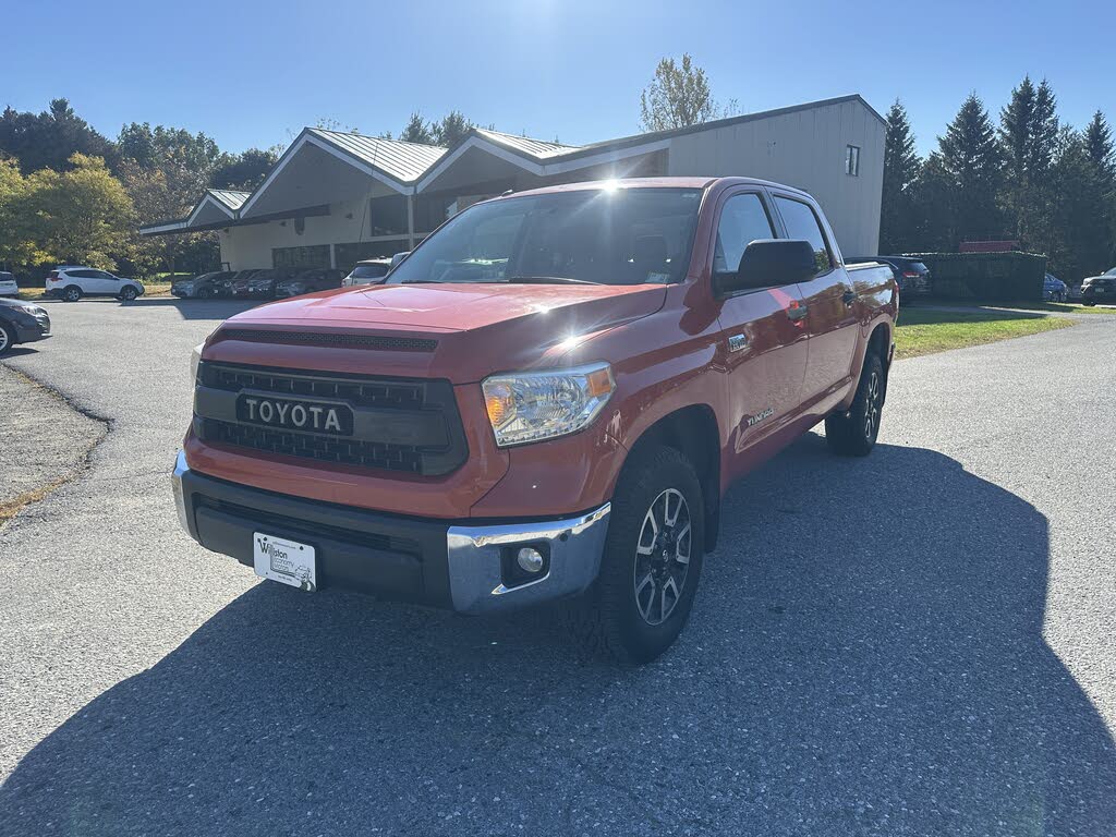 2016 Toyota Tundra SR5 CrewMax 5.7L 4WD