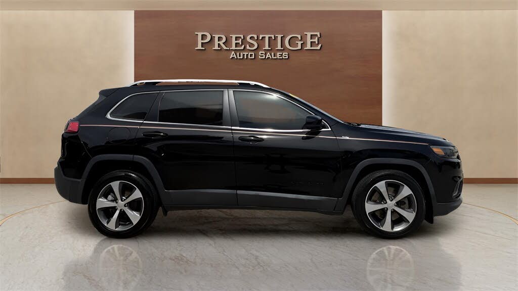 2019 Jeep Cherokee Limited FWD