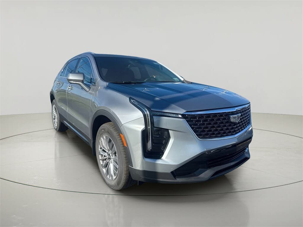 2025 Cadillac XT4 Premium Luxury AWD