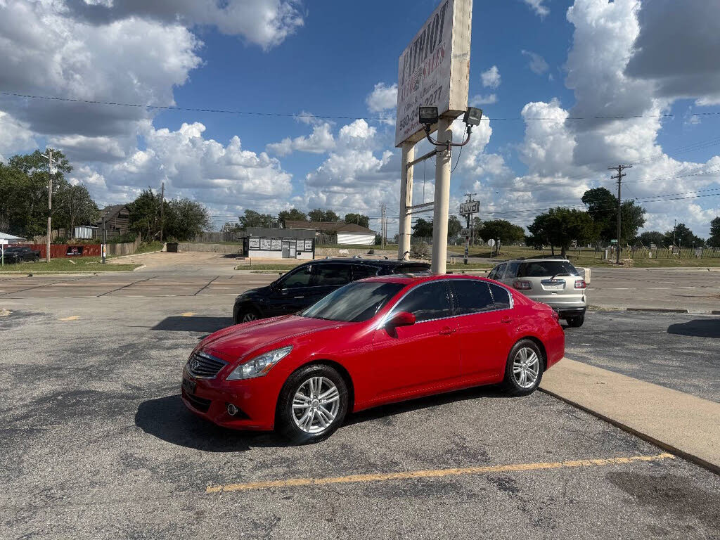 2012 INFINITI G37 Journey Sedan RWD