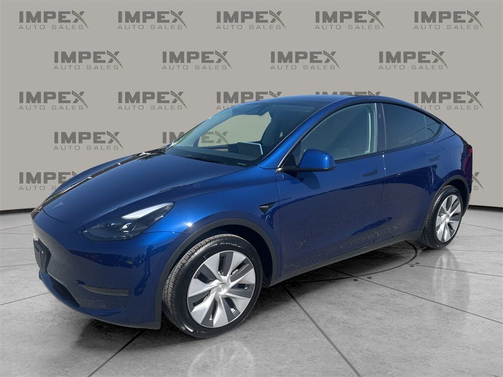 2024 Tesla Model Y Long Range RWD