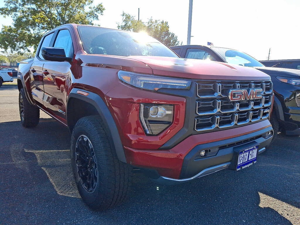 2026 GMC Canyon AT4 Crew Cab 4WD