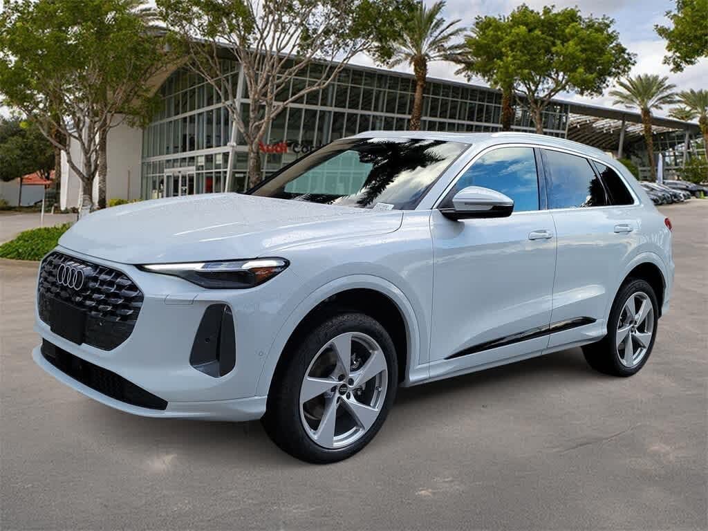 2025 Audi Q5 quattro Premium Plus 40 TFSI