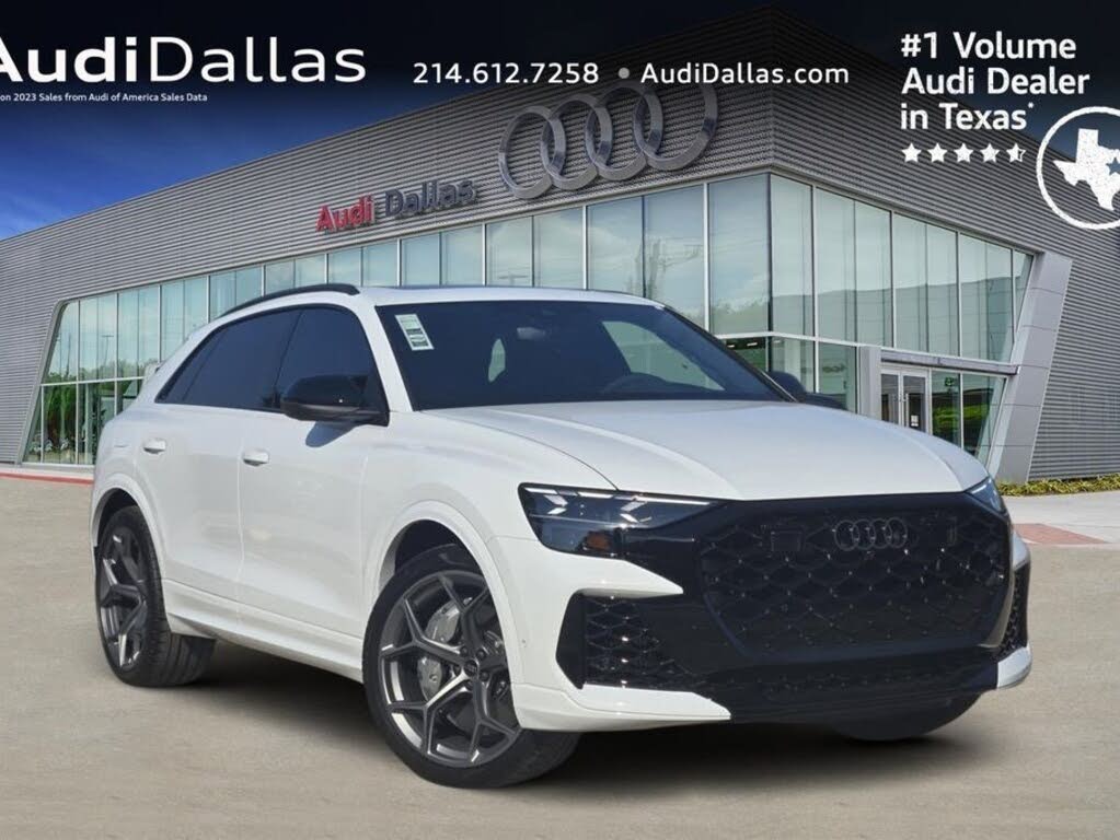 2025 Audi RS Q8 4.0T quattro Performance