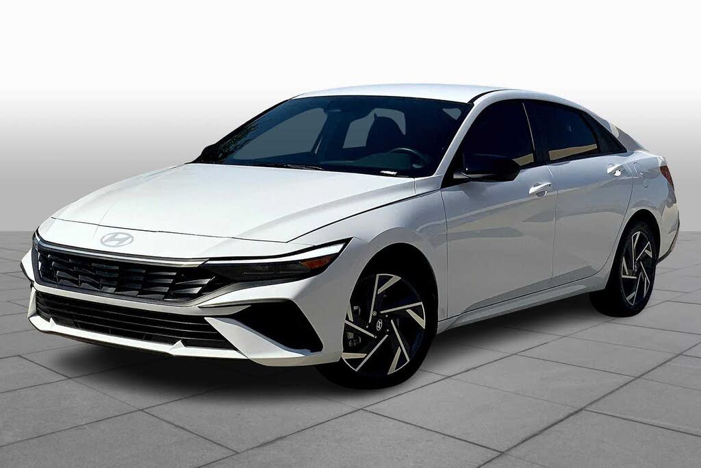 2025 Hyundai Elantra SEL Sport FWD