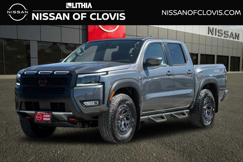 2026 Nissan Frontier PRO-4X Crew Cab 4WD
