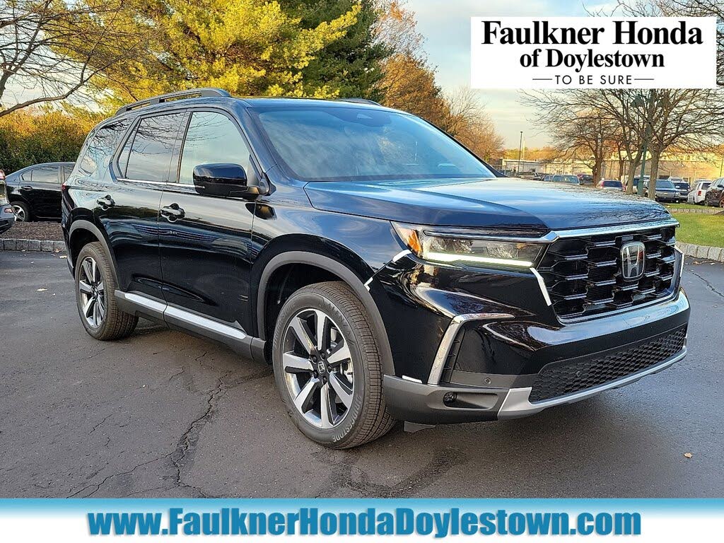 2025 Honda Pilot Touring AWD
