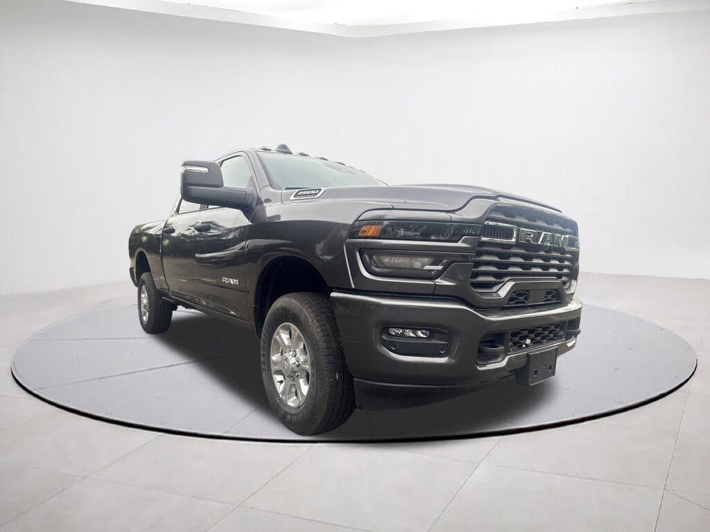 2025 RAM 2500 Big Horn Crew Cab 4WD