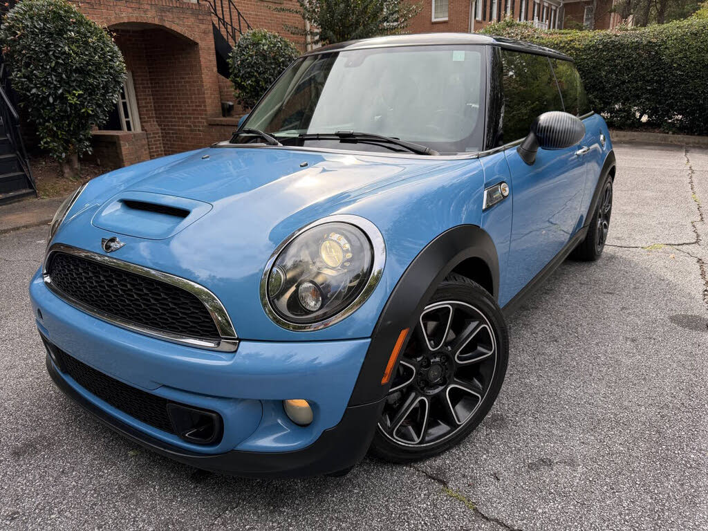 2013 MINI Cooper S Hatchback FWD