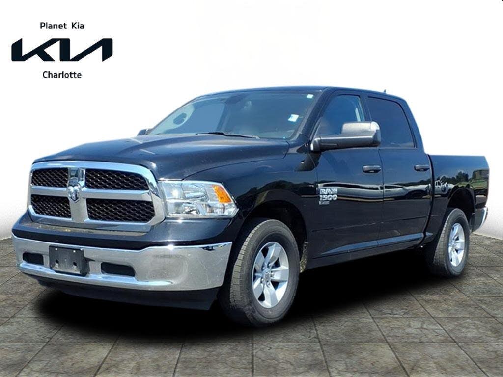 2023 RAM 1500 Classic SLT Crew Cab 4WD