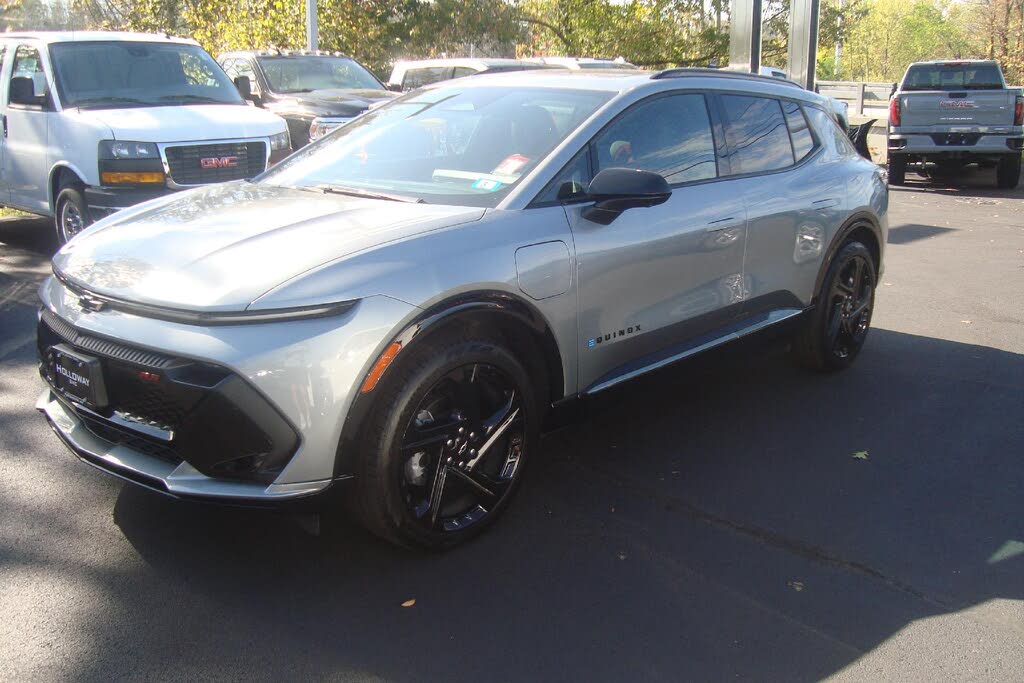 2025 Chevrolet Equinox EV RS FWD