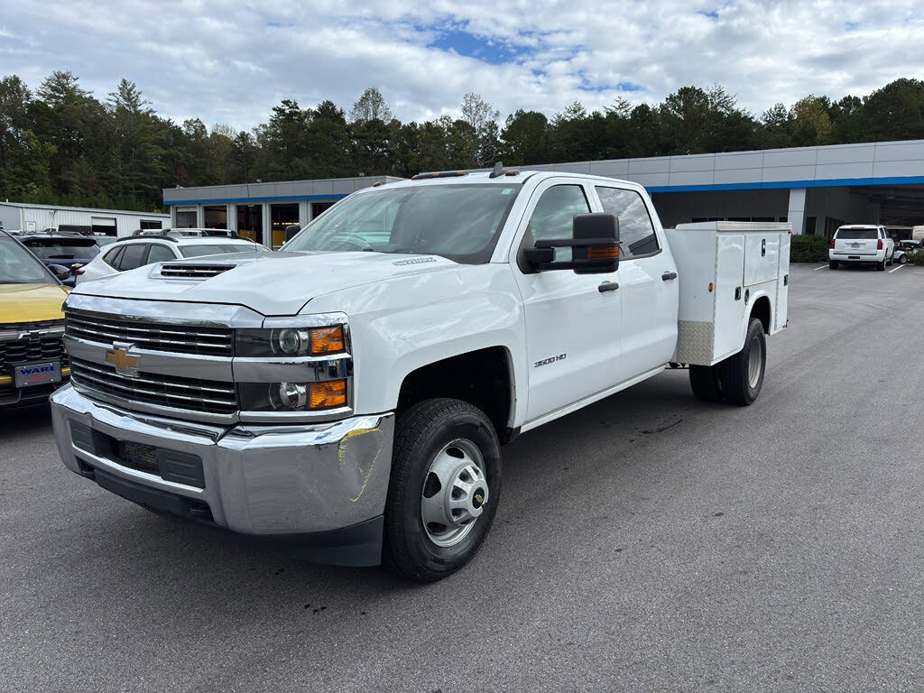 2017 Chevrolet Silverado 3500HD Work Truck Crew Cab 4WD