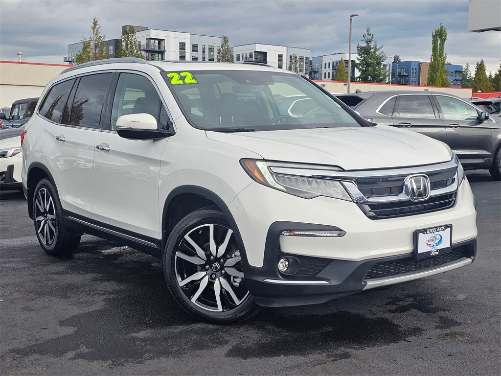 2022 Honda Pilot Touring AWD