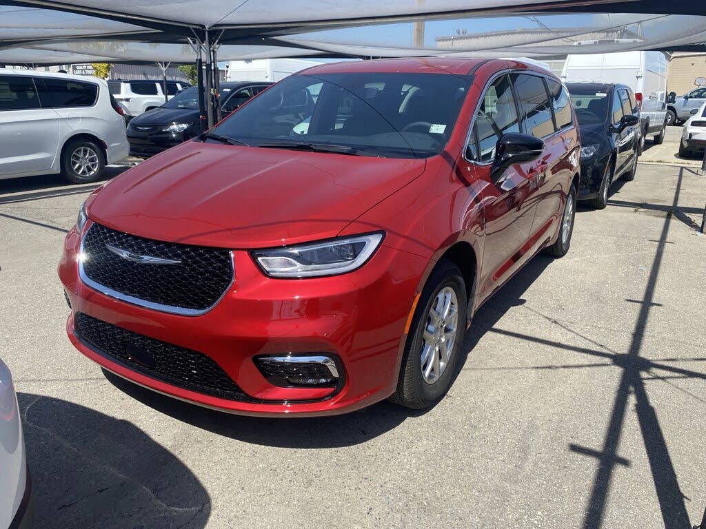 2025 Chrysler Pacifica Select FWD